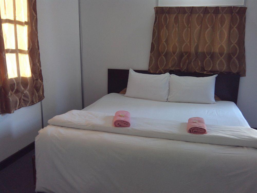 Rasa Senang Villa -Islam Guest Only Pantai Cenang  Exterior photo